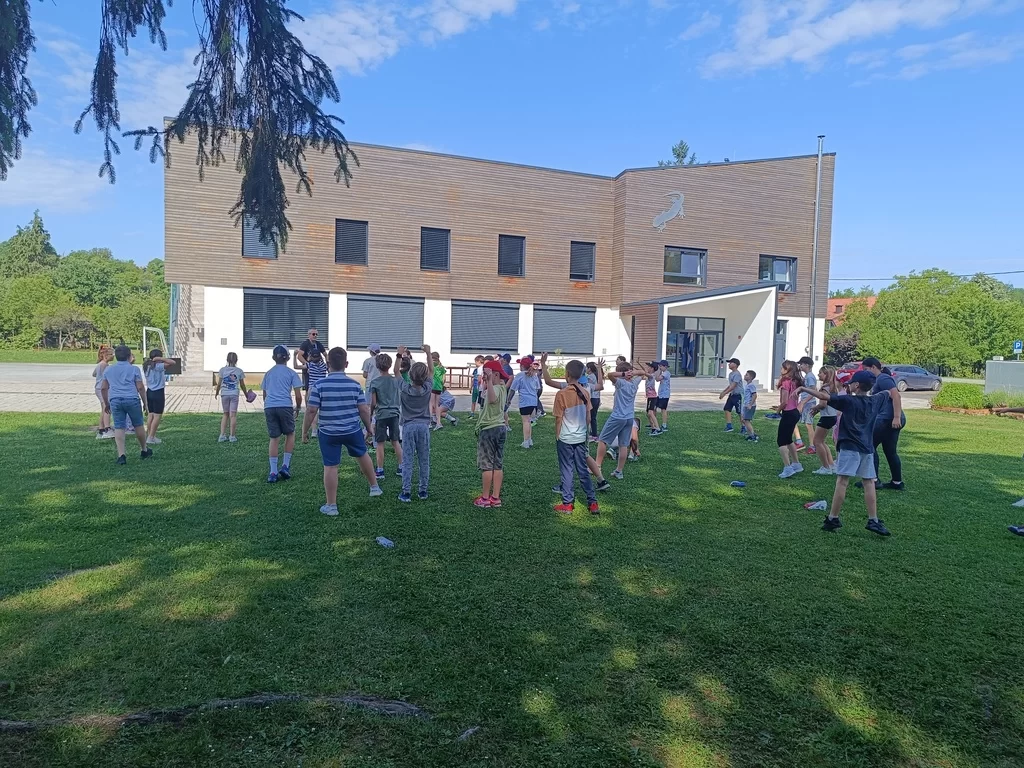 Osnovnoškolci iz 22. lipnja pronašli blago kule Čuntić