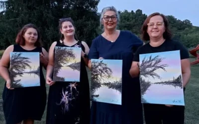 „Kist i čašica u prirodi“ ovaj put obogaćeni divanima i oslikanom haljinom